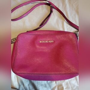 Micheal kors crossbody